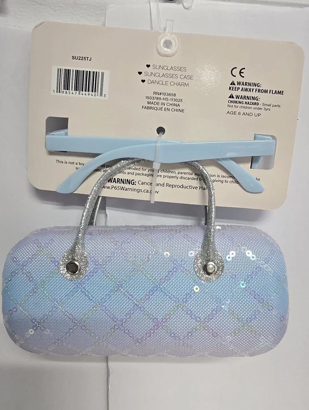 NWT Kids Sunglasses And Carrying Case Sequin Shimmer USA Logo